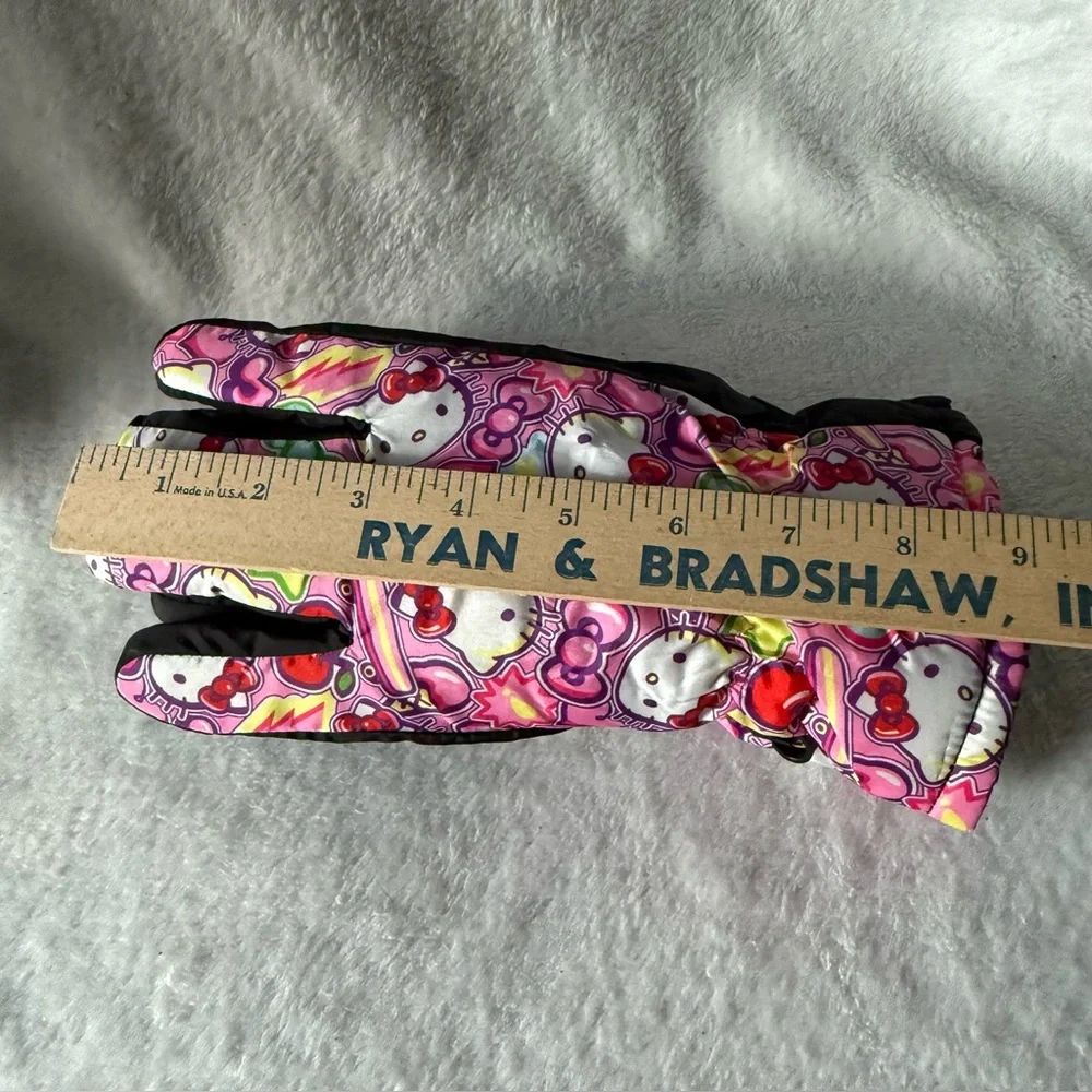 Hello Kitty Kids Ski Gloves Pink and Black Size L-XL‎ New